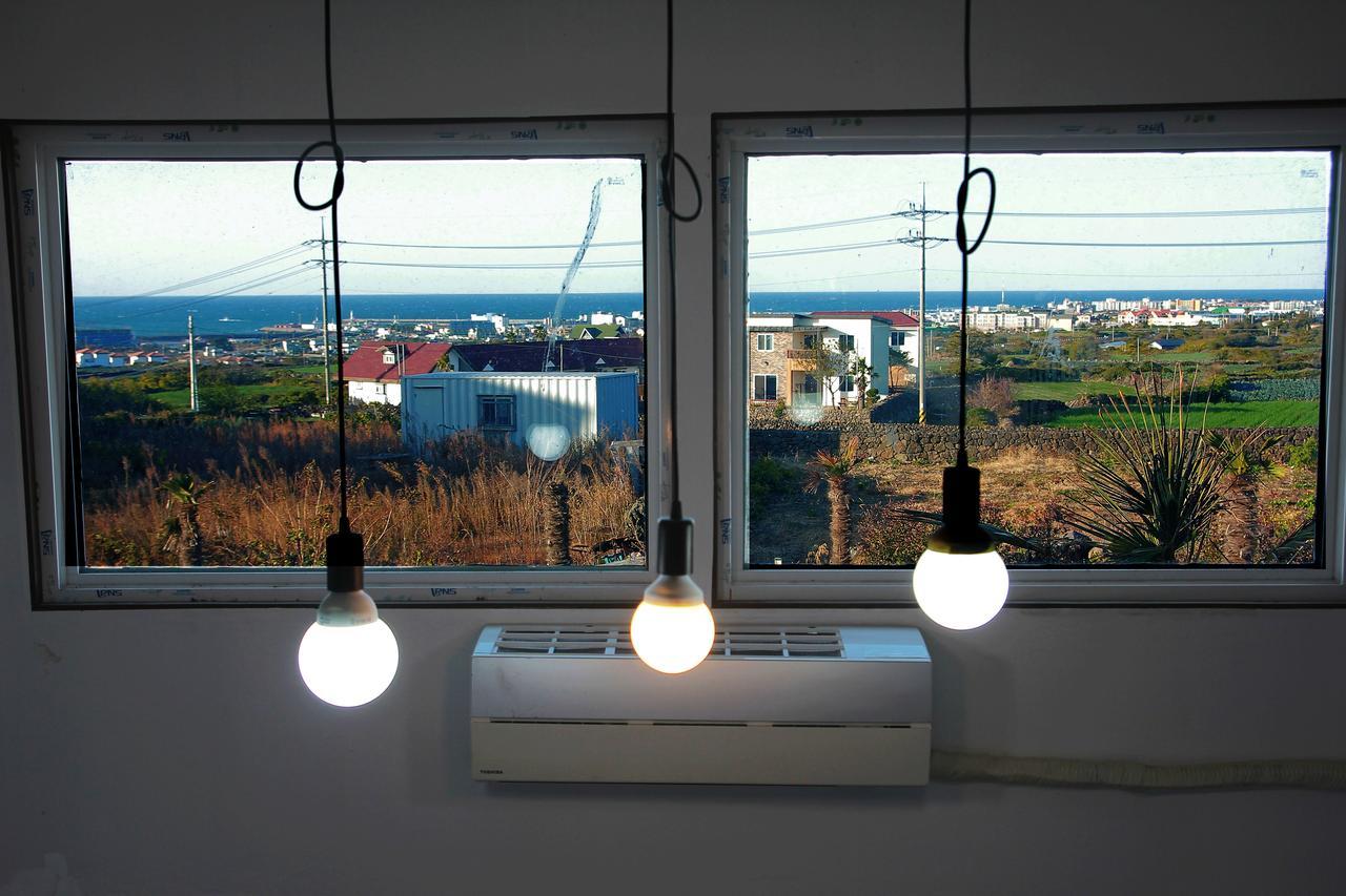 Jeju Hyeun'S House Villa ภายนอก รูปภาพ